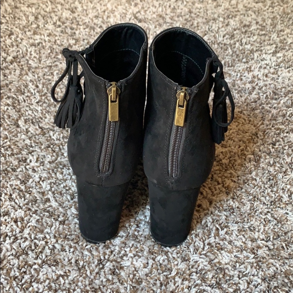 🦋 Peep toe heel booties - Picture 5 of 8